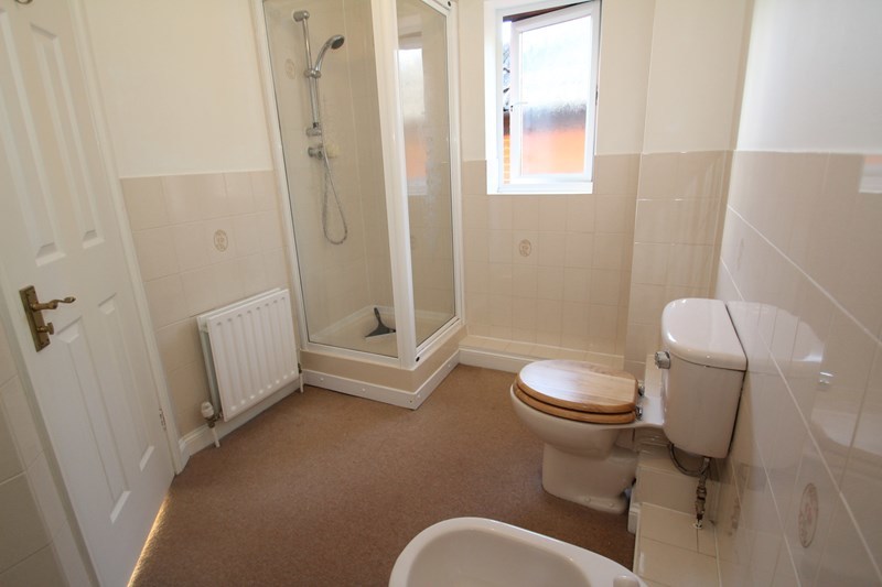 4 bedroom property to let in St. Tristan Close, Locks Heath