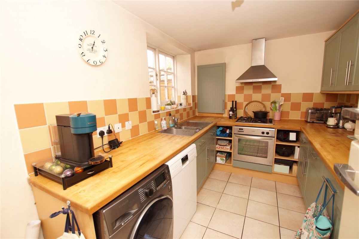 3 bedroom property for sale in Salisbury Street, Blandford Forum