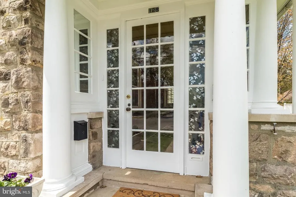 128 E Park Ave, Ambler, PA 19002