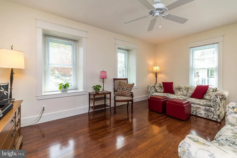 128 E Park Ave, Ambler, PA 19002
