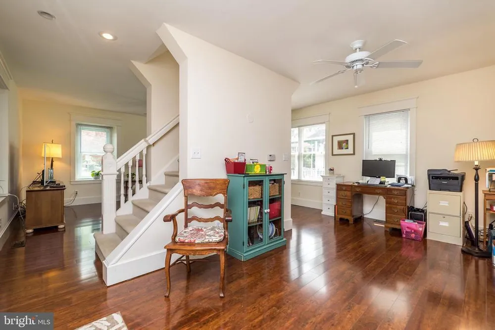 128 E Park Ave, Ambler, PA 19002