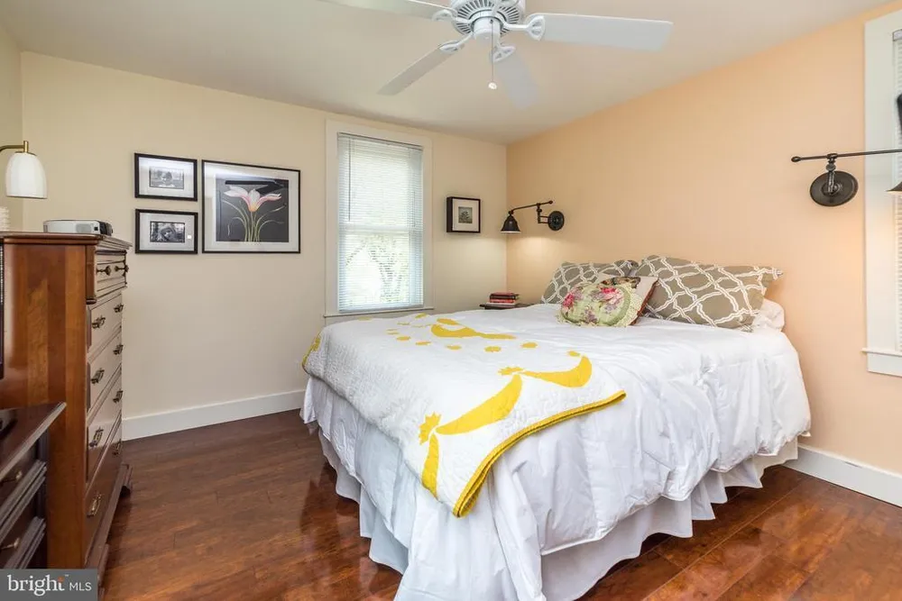 128 E Park Ave, Ambler, PA 19002