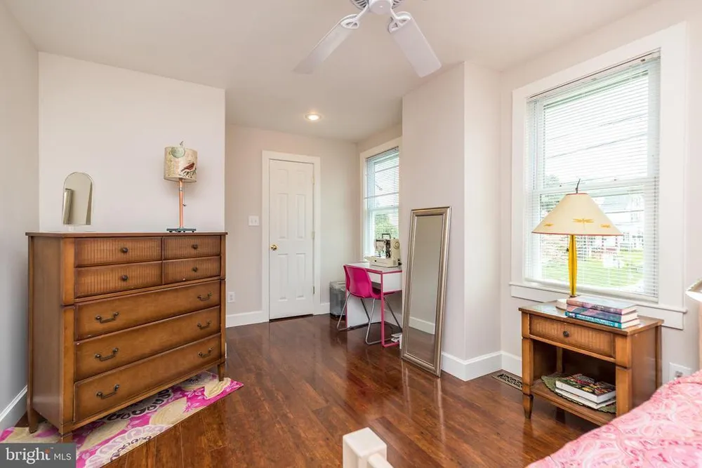 128 E Park Ave, Ambler, PA 19002