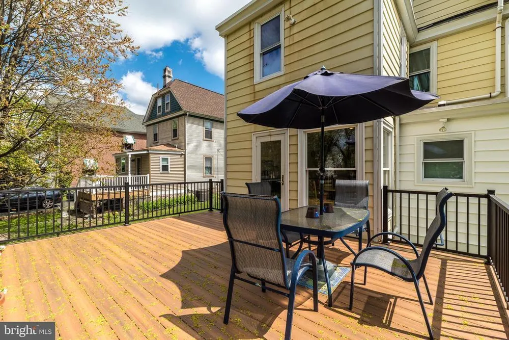 128 E Park Ave, Ambler, PA 19002
