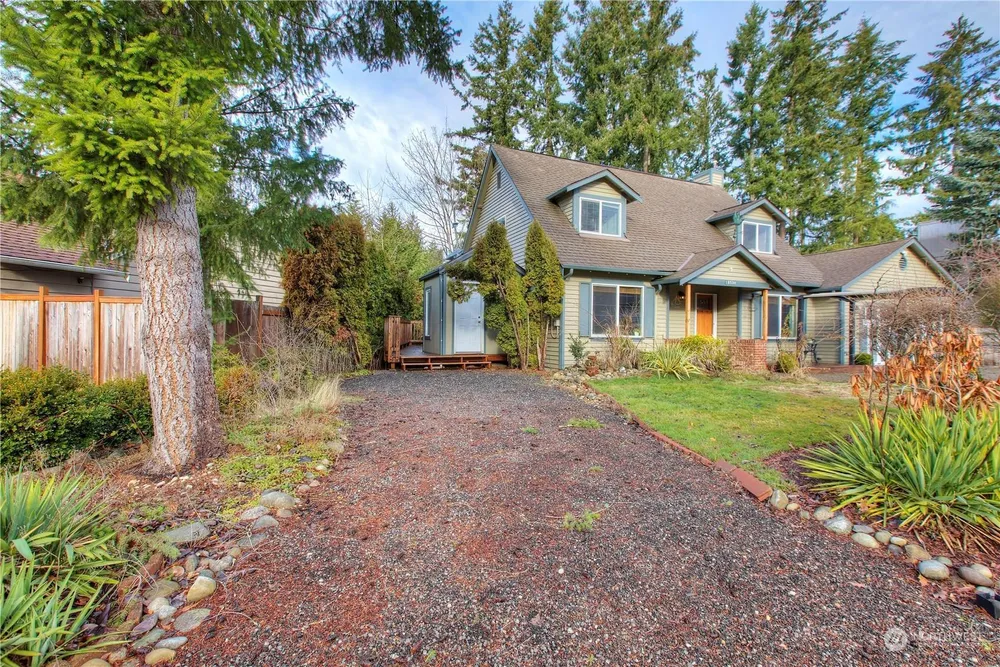 18530 SE 259th Pl, Covington, WA 98042