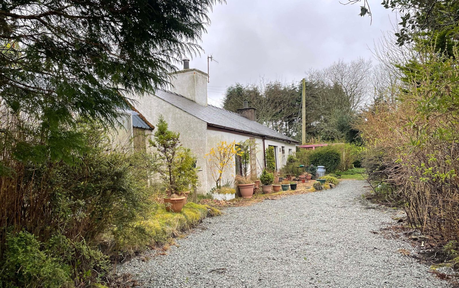 2 bedroom property for sale in Upper Llandwrog, Caernarfon, Gwynedd