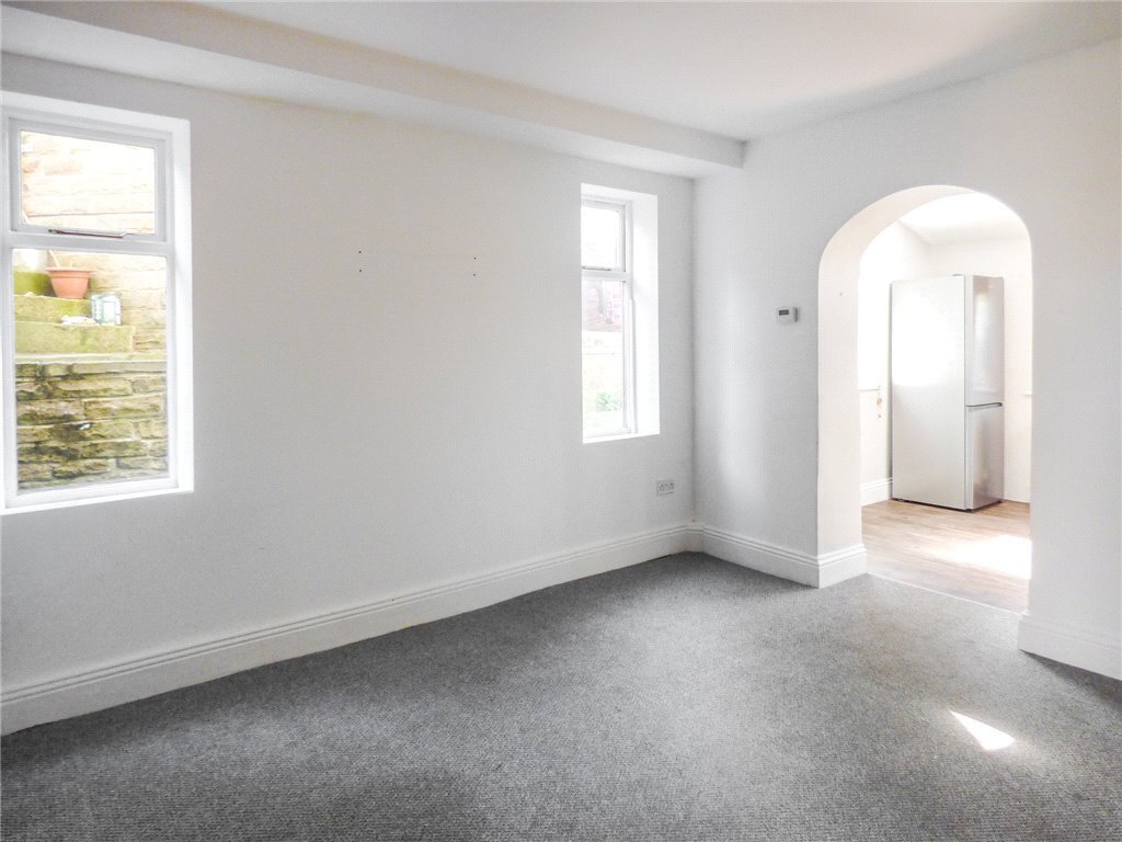 2 bedroom property for sale in Sun Street, Eastburn, Keighley, BD20