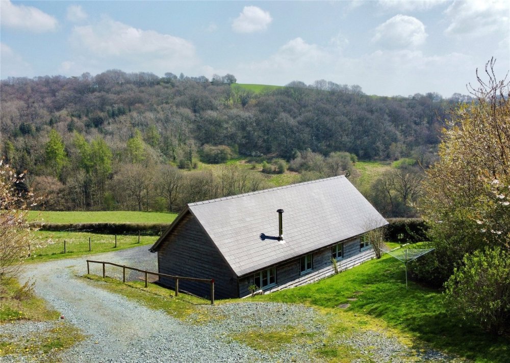 2 bedroom property for sale in Forden, Welshpool, Powys, SY21 Offers