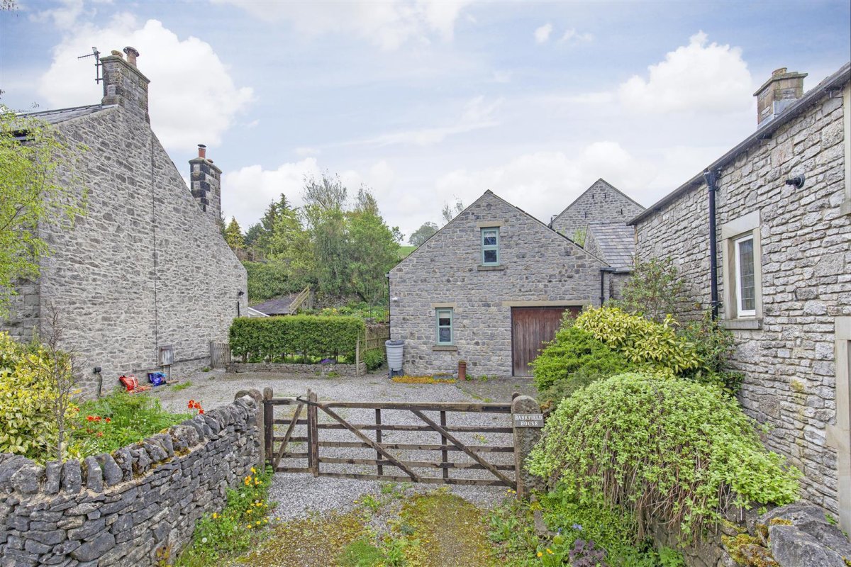 3 bedroom property for sale in Buxton Road, Tideswell Price Guide £