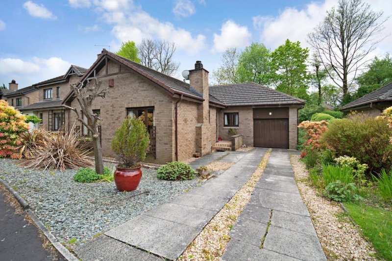 3 bedroom property for sale in Balgonie Woods, Paisley, PA2 Offers