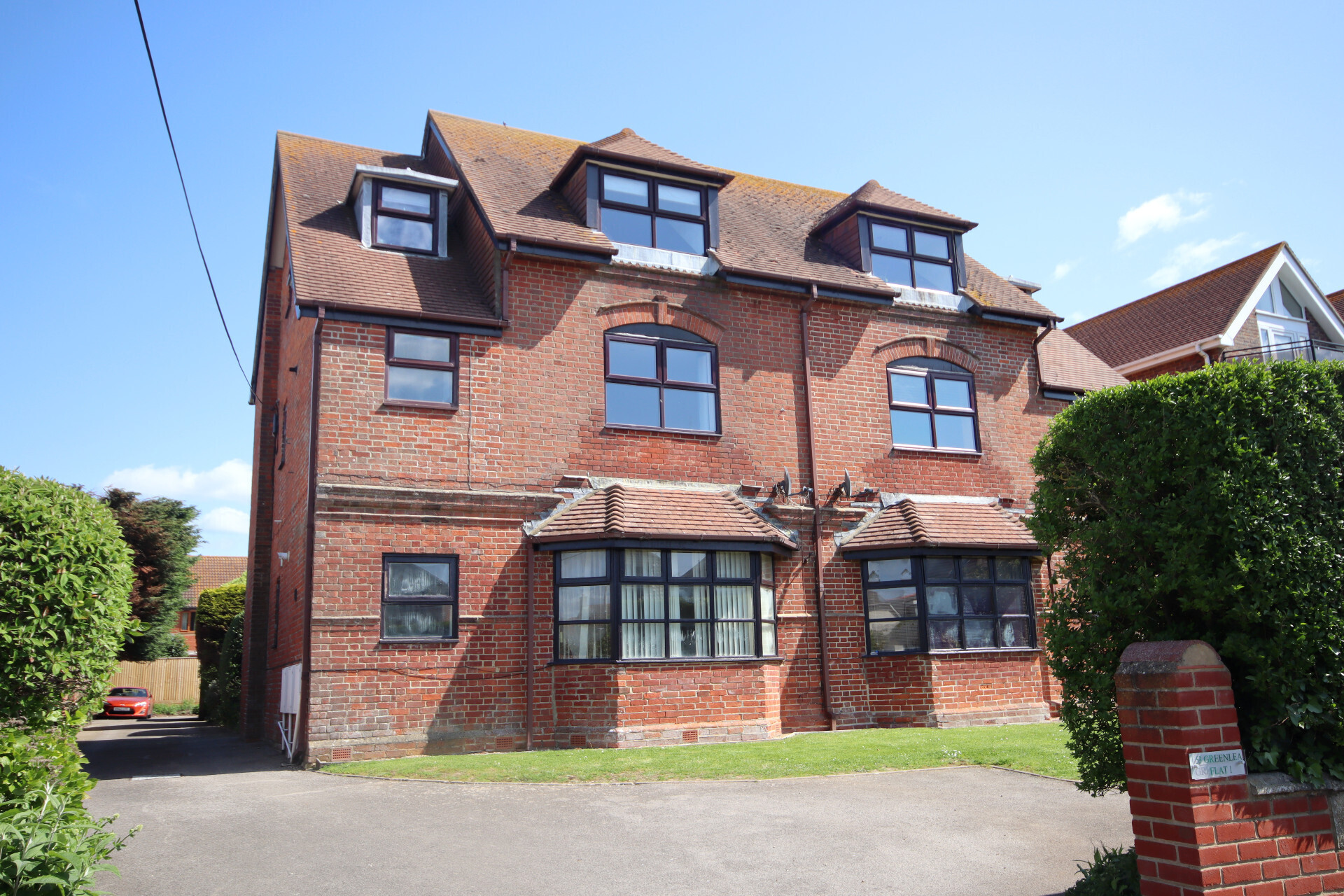 Keyhaven Road, Milford on Sea Image 1