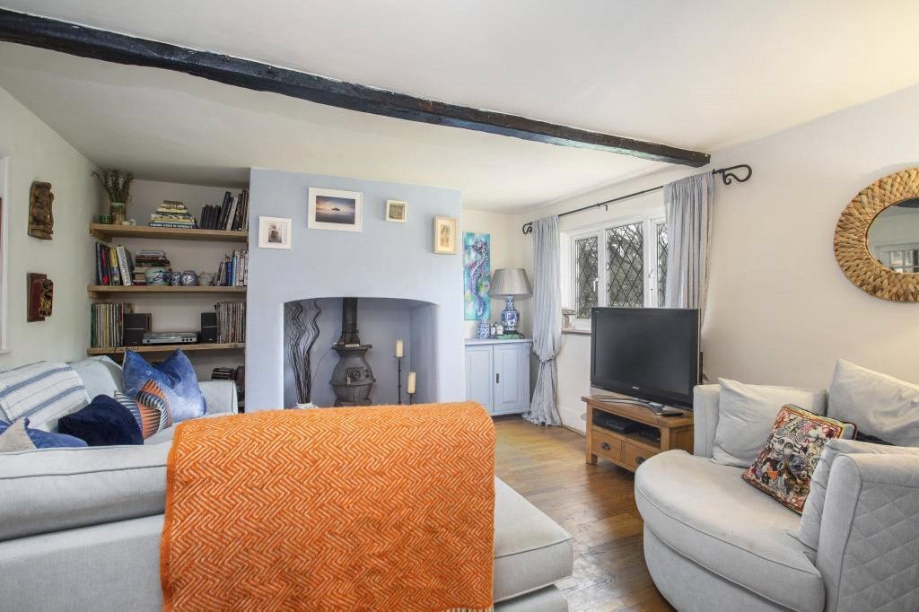 3 bedroom property for sale in West End, Sherborne St John, RG24 Guide price £535,000