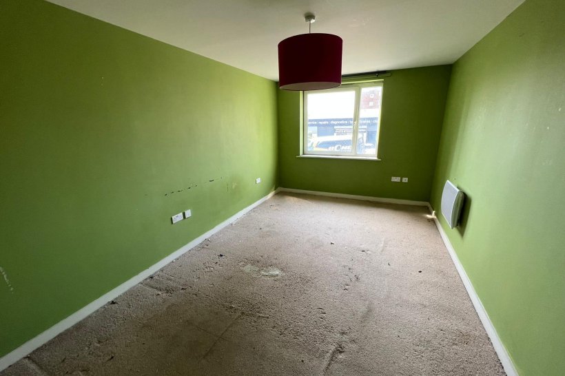 Kingscote Way, Brighton 2 bedroom apartment Fox & Sons