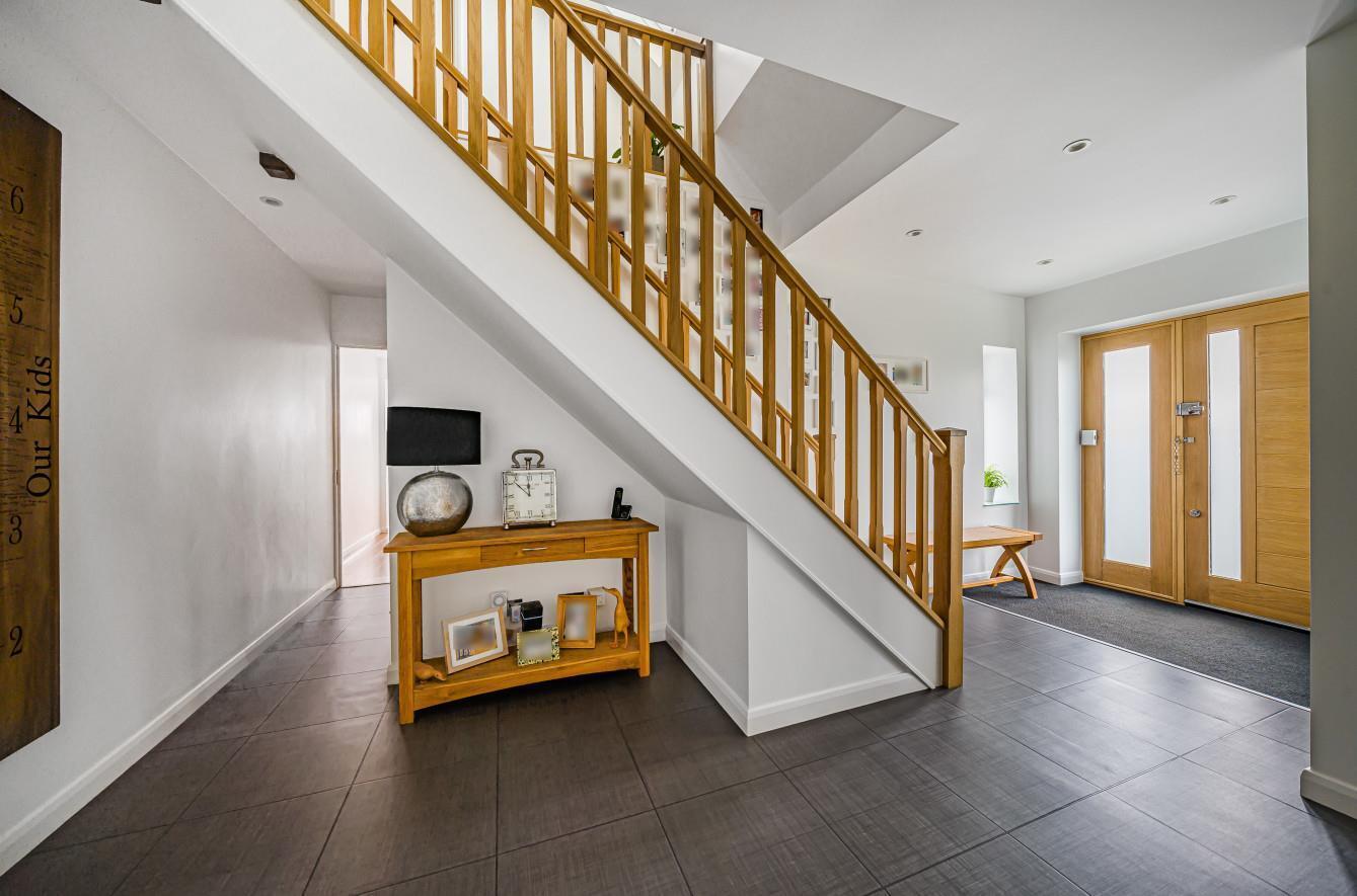 4 bedroom property for sale in Tilehouse Way, Denham £1,150,000