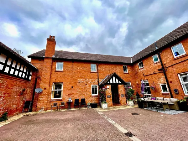 NORTHFIELD CLOSE, MELTON MOWBRAY