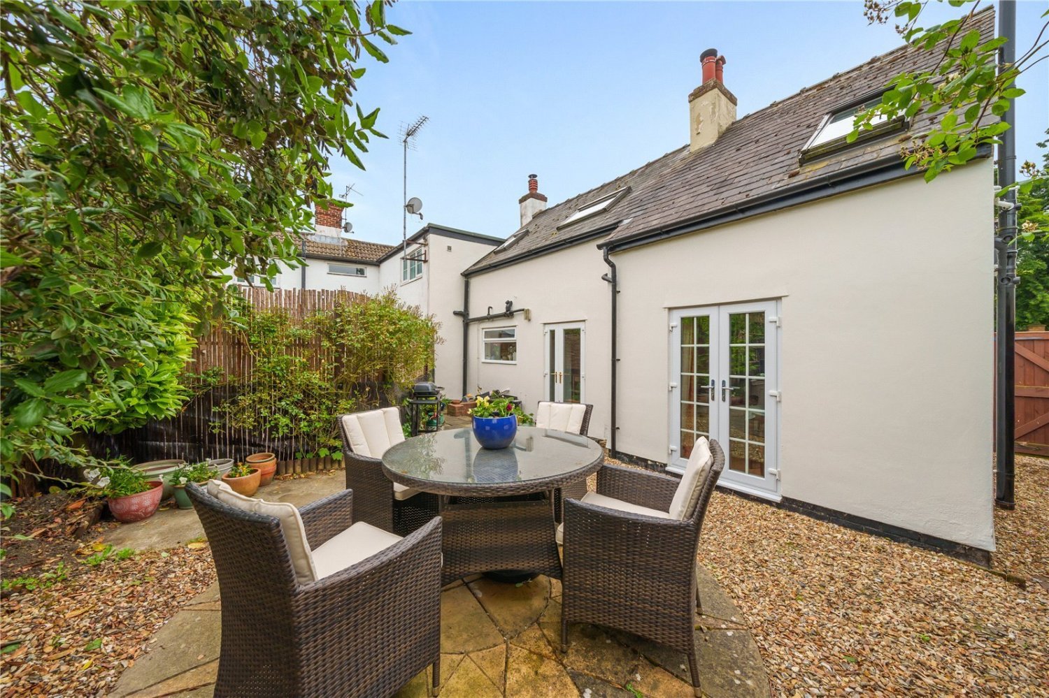 JacksonStops 2 bedroom property for sale in Broad Green, Cheveley