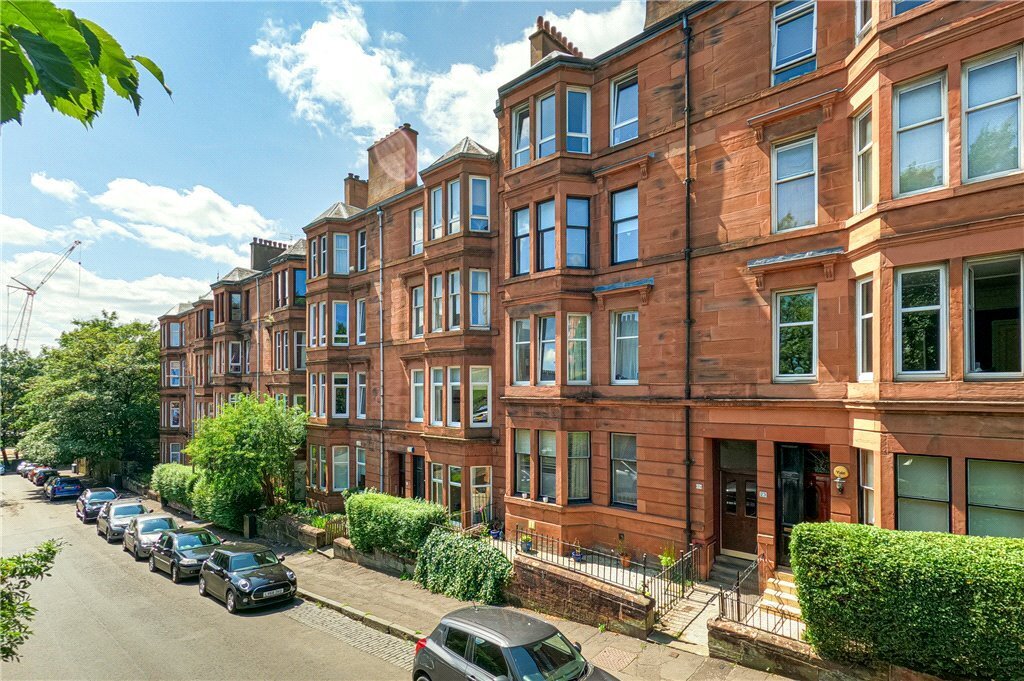 2 bedroom apartment for sale in Thornwood Drive, Thornwood, Glasgow
