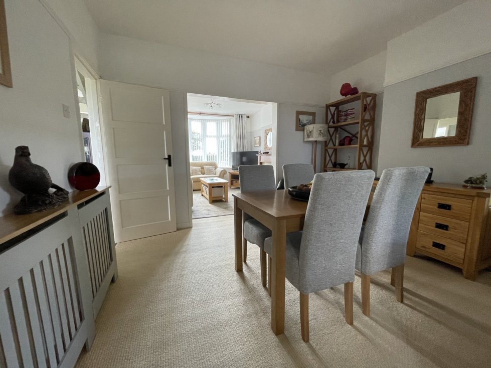 4 bedroom property for sale in Tiers Cross, Haverfordwest