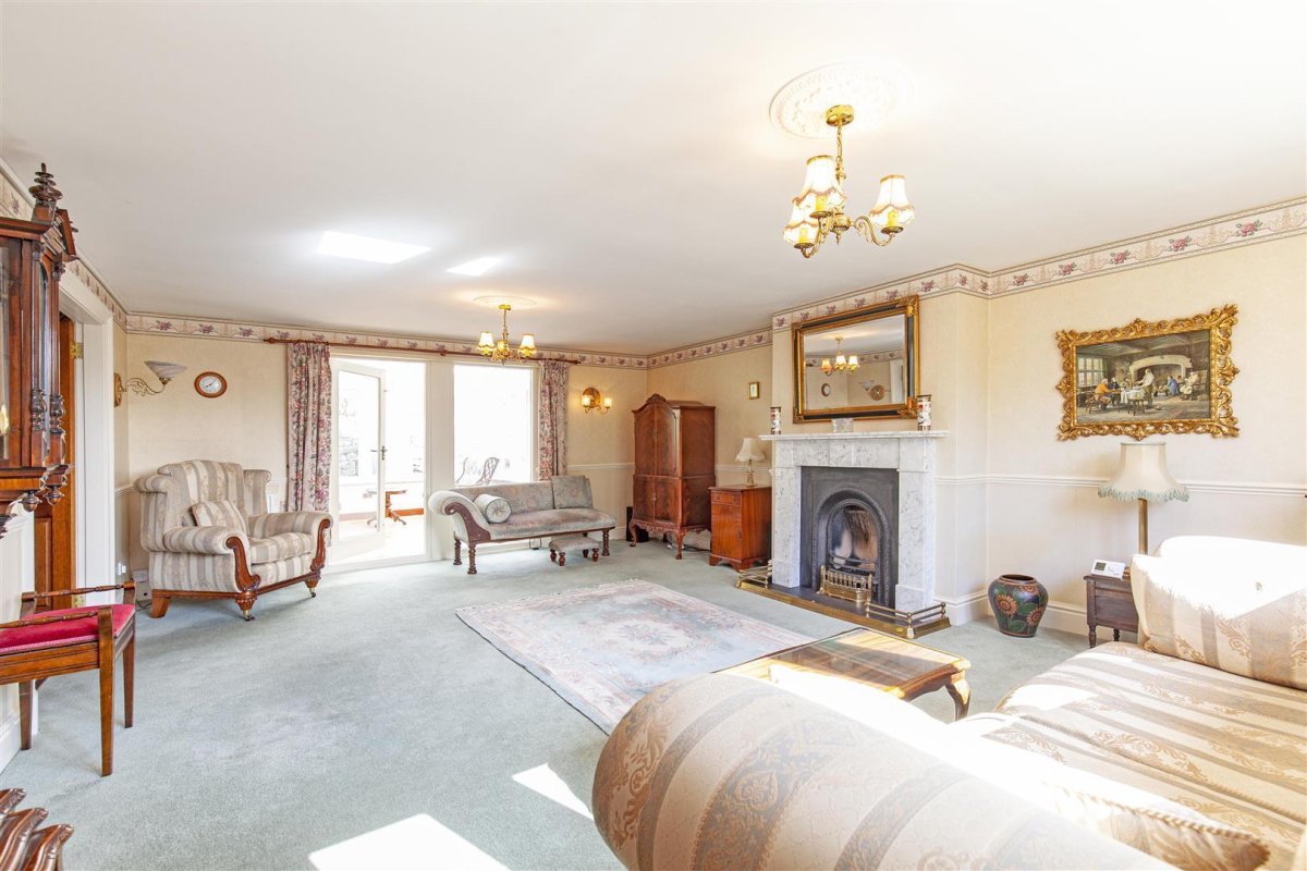 4 bedroom property for sale in Vernon Drive, Bakewell Price Guide £695,000