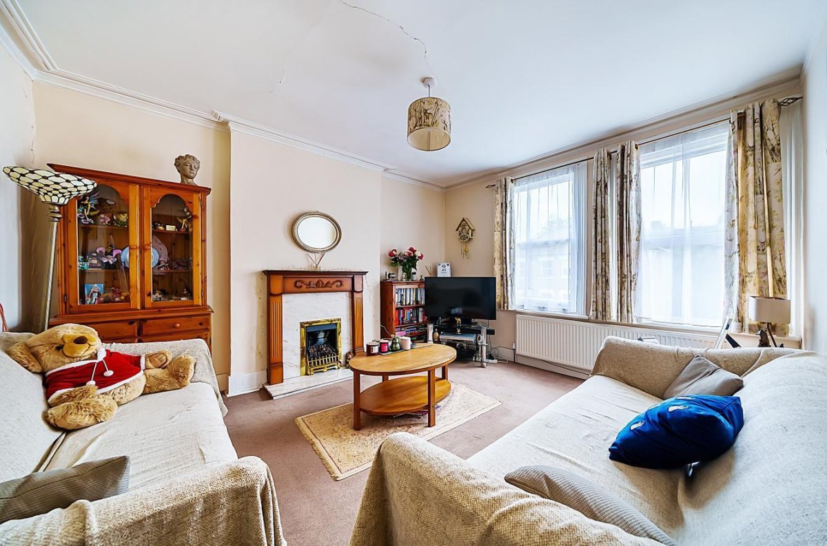 6 bedroom property for sale in Dyne Road, London, NW6 £1,500,000