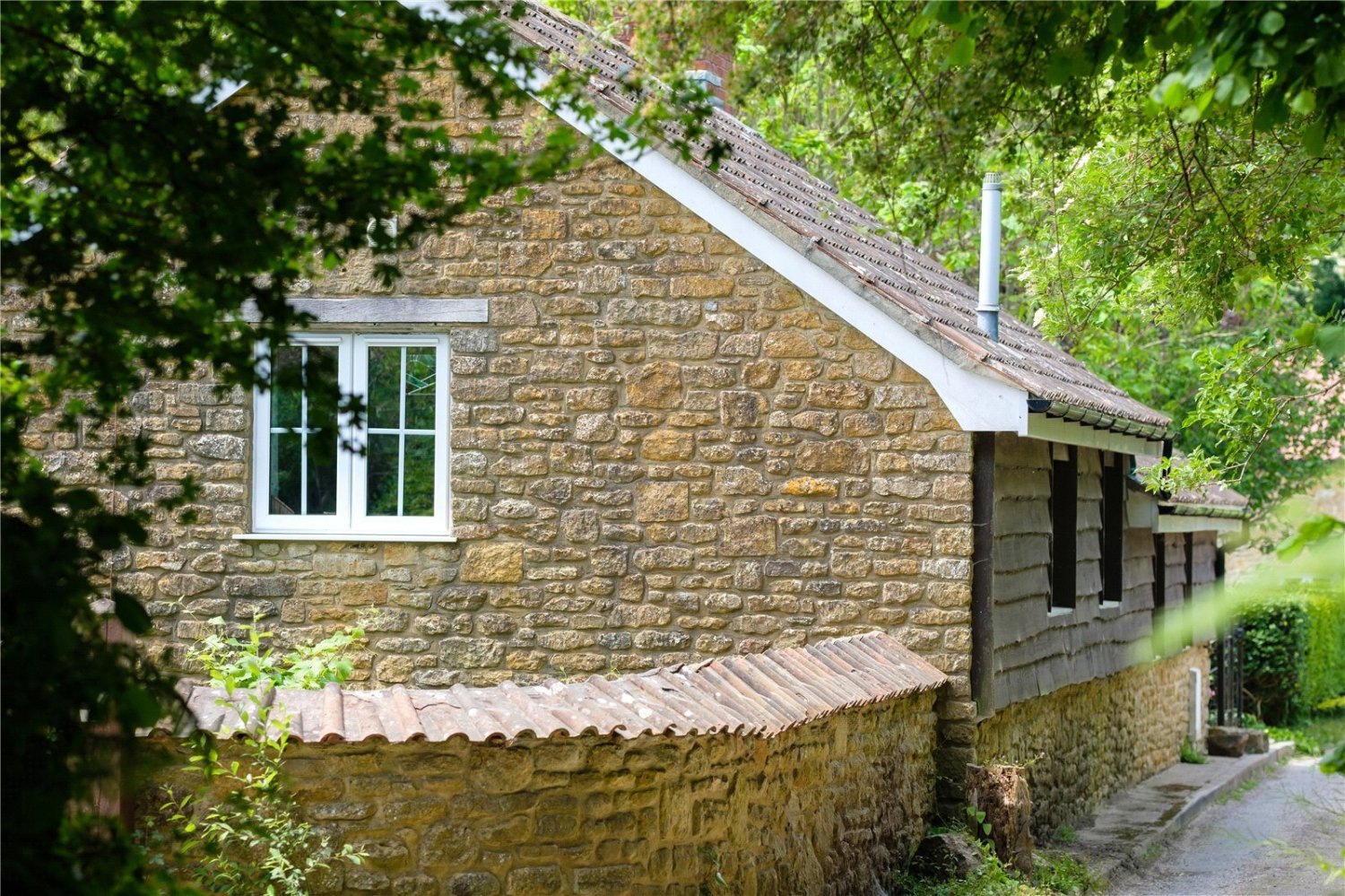 JacksonStops 5 bedroom property for sale in West Milton, Bridport