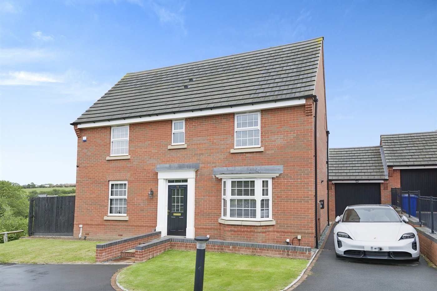 Properties for sale in BurtononTrent, Staffordshire