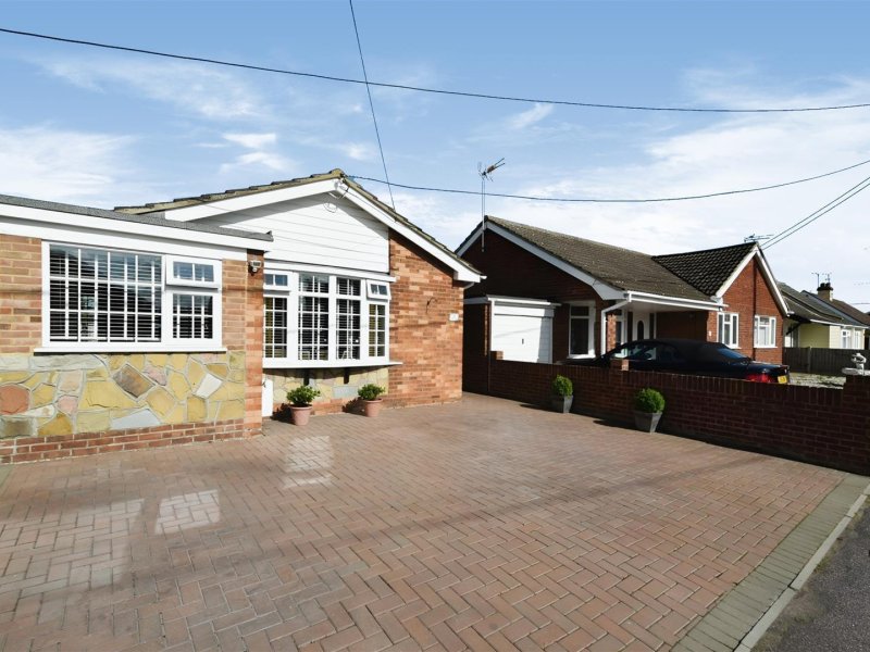 1 bedroom property for sale in Clermont House Long Road, Canvey Island