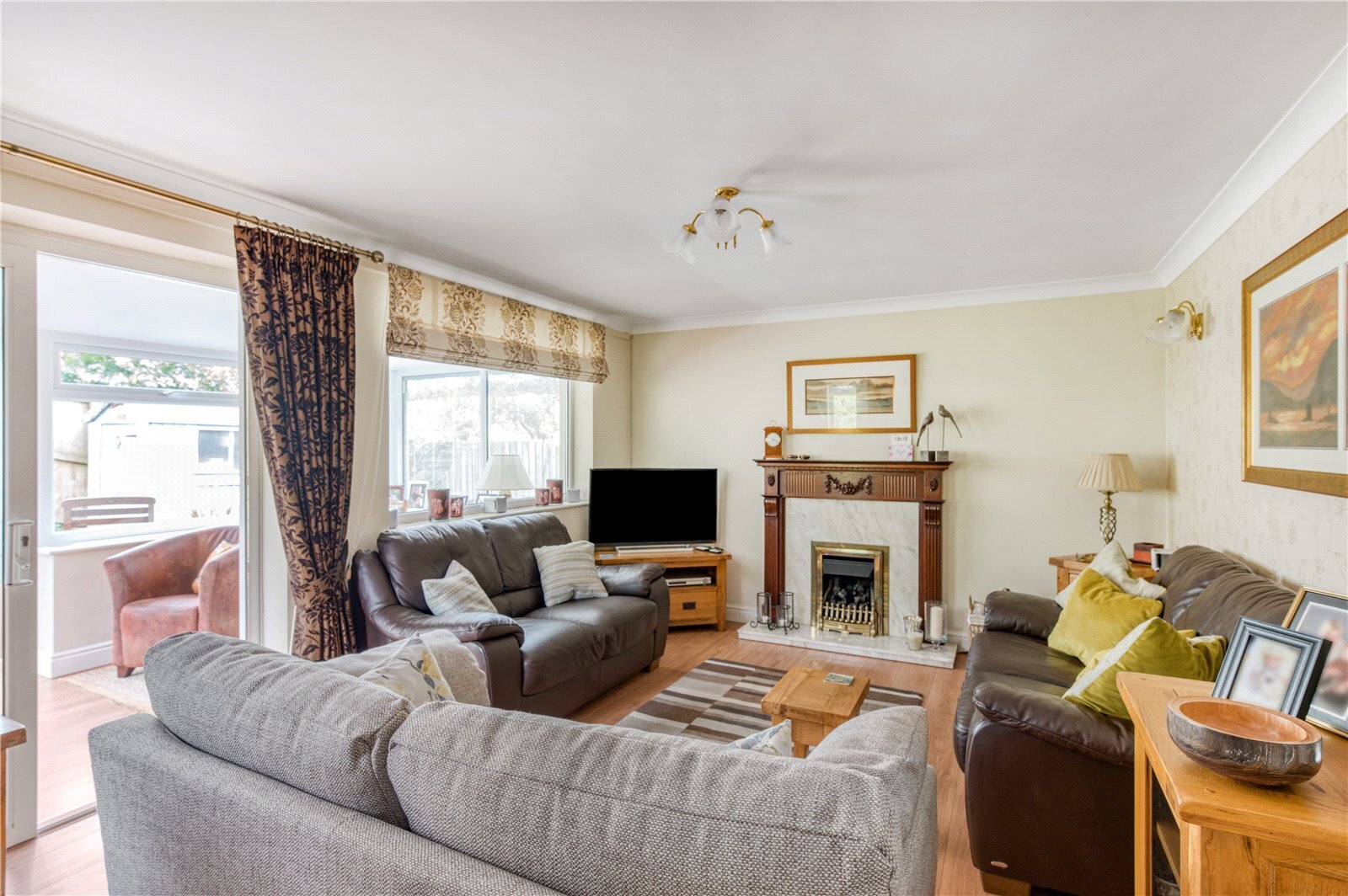 5 bedroom property for sale in Kirkhills, Thorner, Leeds, LS14 Offers