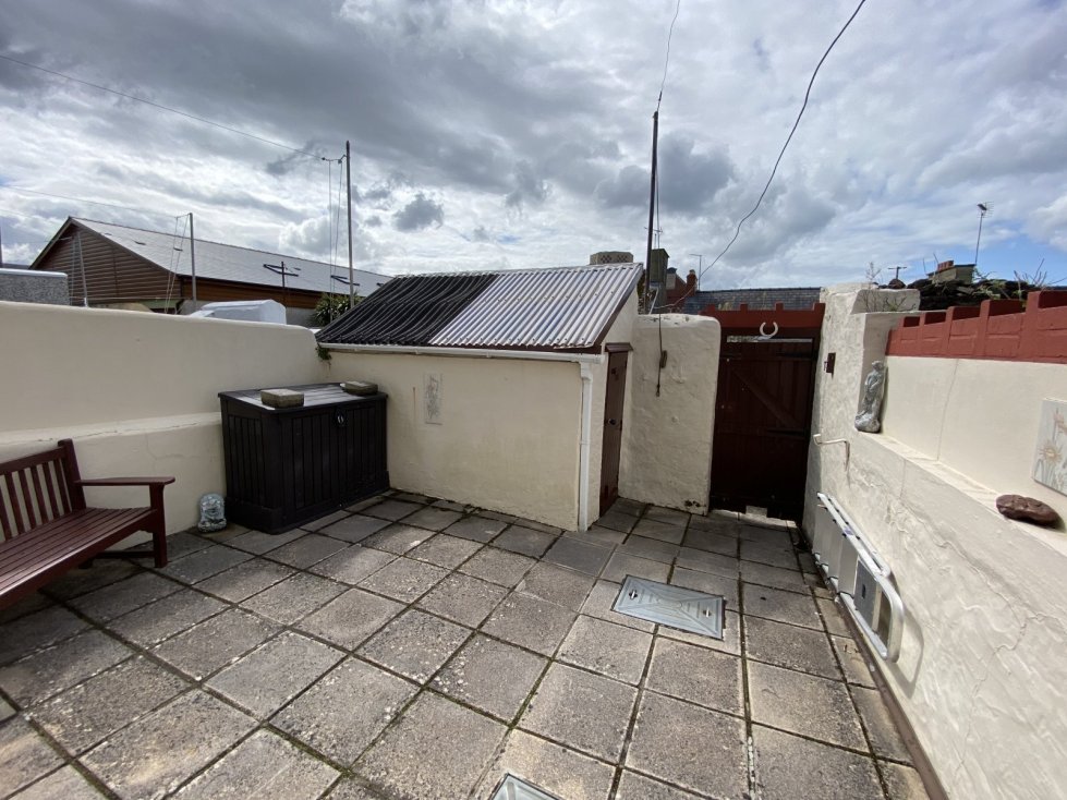 3 bedroom property for sale in Robert Street, Milford Haven
