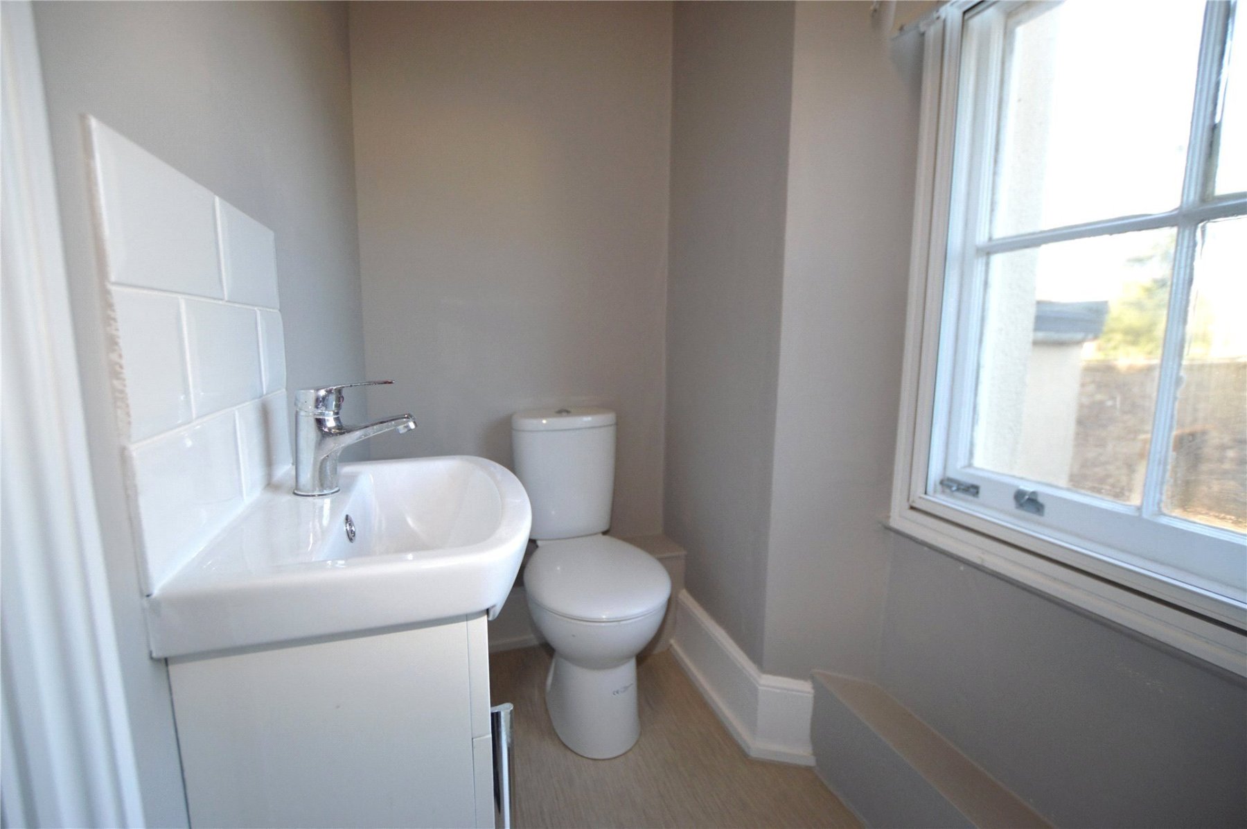 1 bedroom property for sale in Highweek Road, Newton Abbot, Devon, TQ12