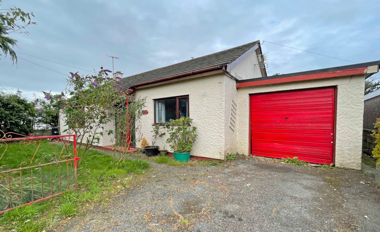 3 bedroom property for sale in Rhosybol, Amlwch, Isle of Anglesey, LL68