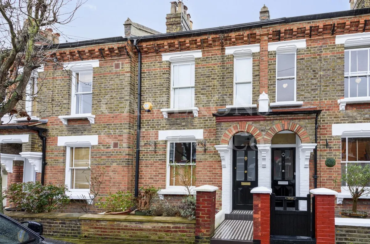 Marne Street, London, W10
