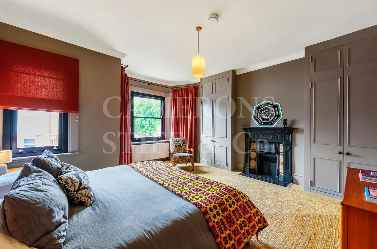 Balmoral Road, NW2