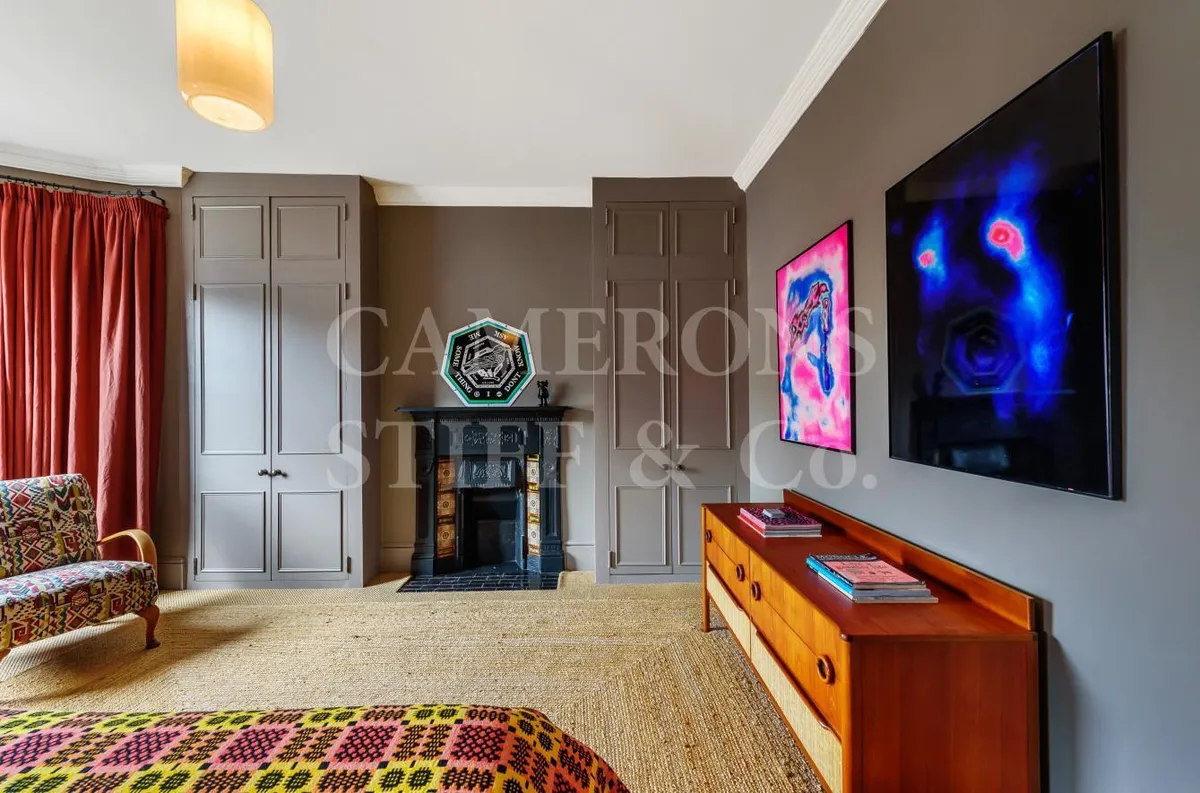 Balmoral Road, NW2
