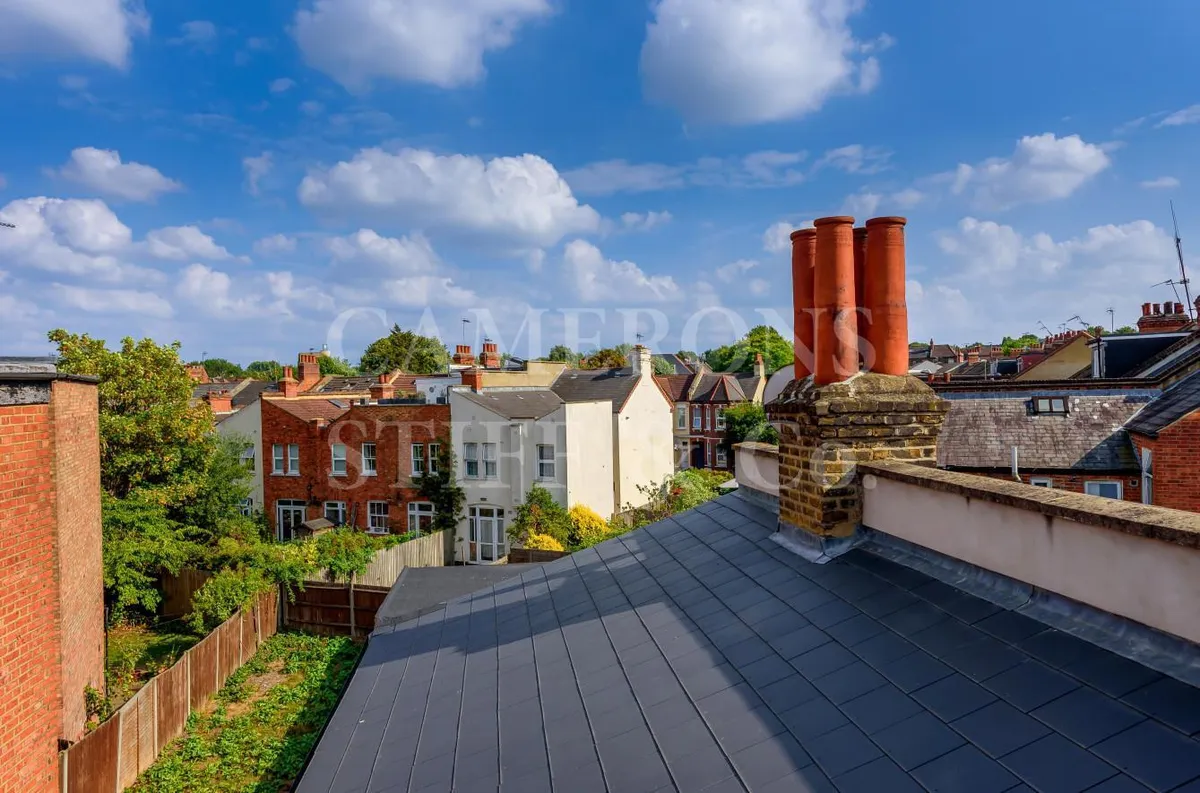 Balmoral Road, NW2