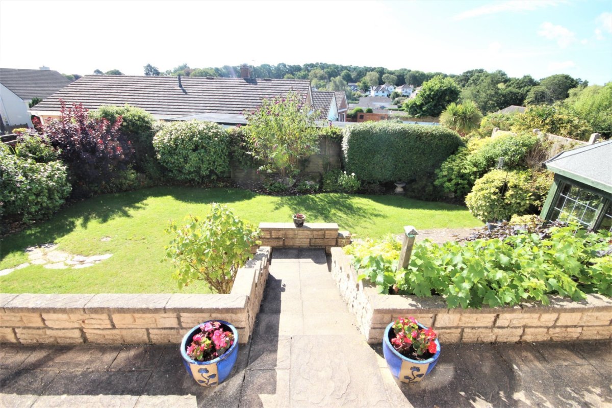 4 bedroom property for sale in Springdale Road, Broadstone, Dorset, BH18 £600,000