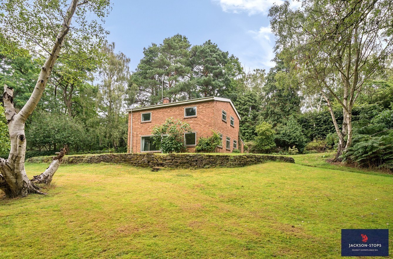 JacksonStops 3 bedroom property for sale in Station Road, Ampthill
