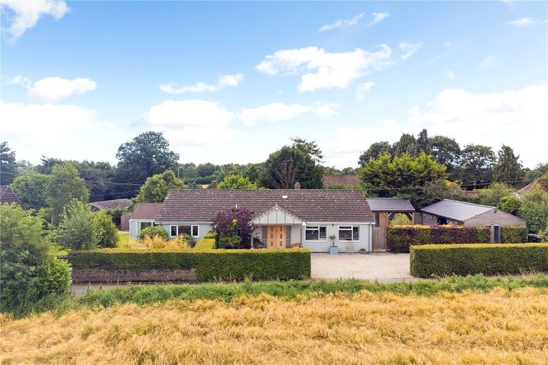 4 bedroom property for sale in Southend, Brightwalton, Newbury