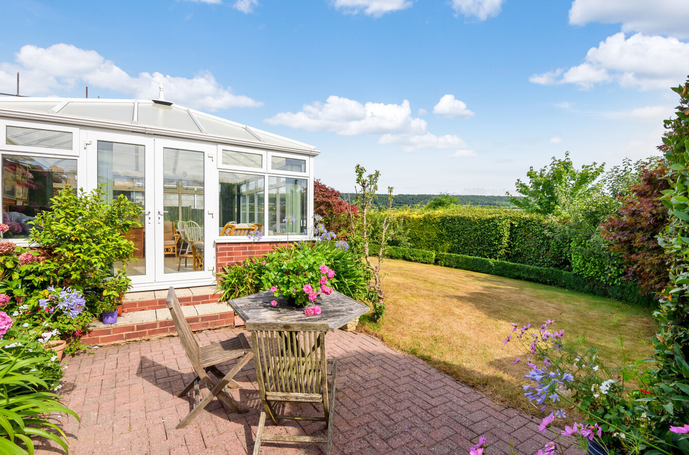 3 bedroom property for sale in Longdogs Lane, Ottery St. Mary, Devon