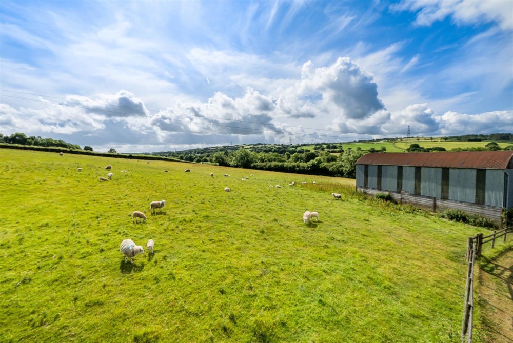 Stags 5 bedroom property for sale in West Anstey, South Molton