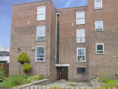 Grassendale Court, Liverpoolphoto