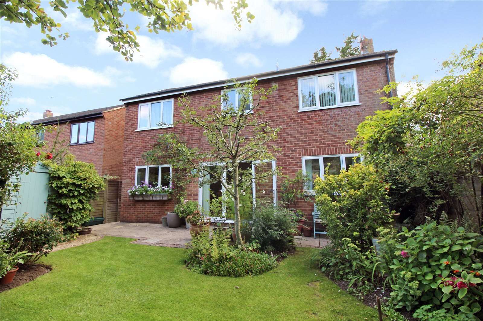 4 bedroom property for sale in Millfield, Lambourn, Hungerford, RG17