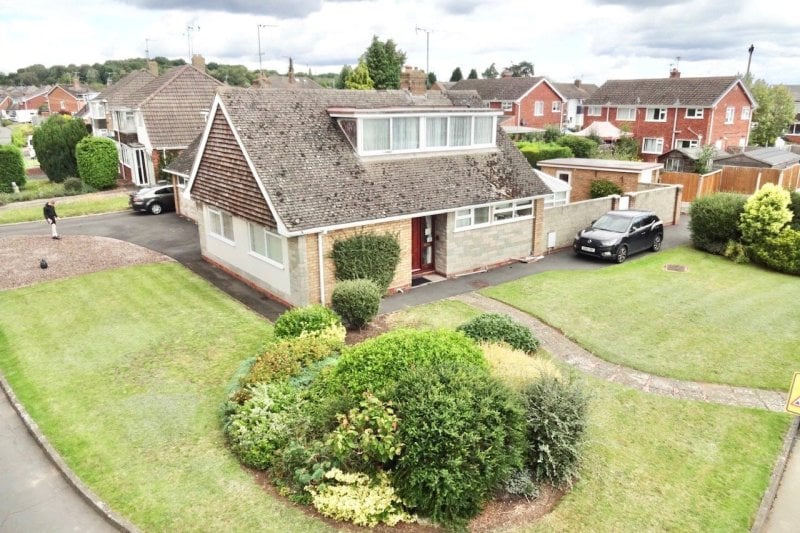 3 bedroom property for sale in Coniston Crescent, StourportonSevern
