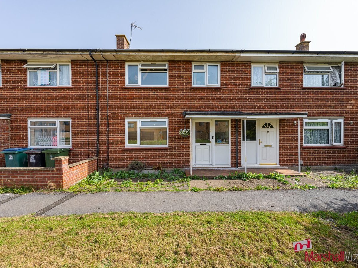 3 bedroom property for sale in Croxley View, Watford, WD18 £440,000
