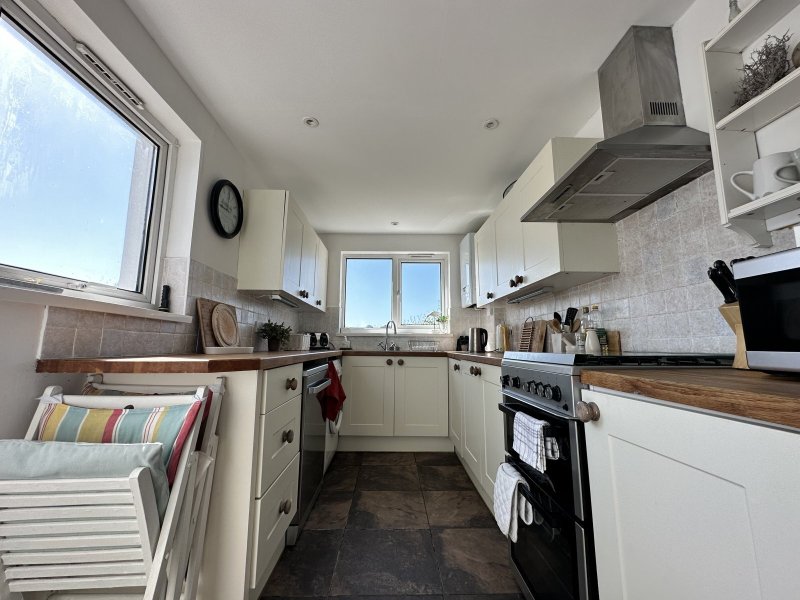 3 bedroom property for sale in The Ridgeway, Saundersfoot