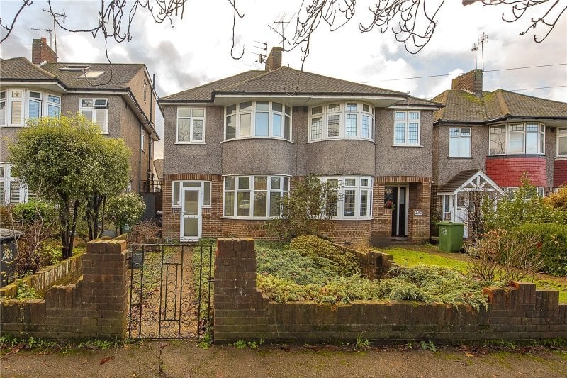 3 bedroom property for sale in Tudor Drive, KINGSTON UPON THAMES, KT2 £735,000