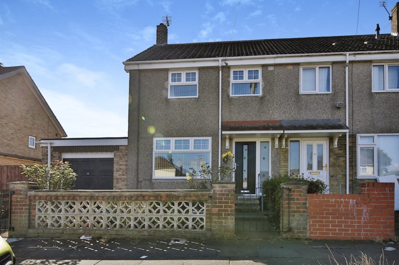 Masefield Road, HARTLEPOOL 3 bedroom end of terrace house Manners