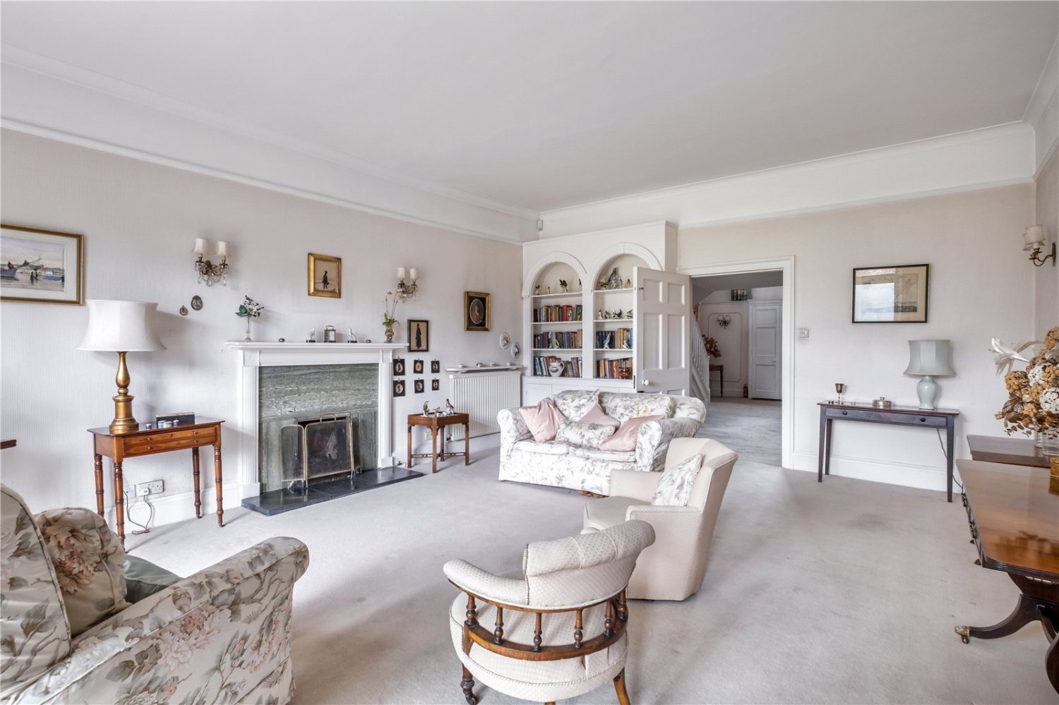 JacksonStops 6 bedroom property for sale in North Street, Midhurst, West Sussex, GU29 Guide
