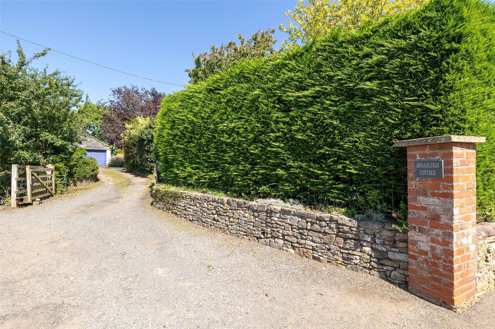 4 bedroom property for sale in Walwyn Road, Colwall Green, Malvern