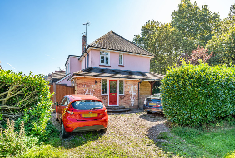 3 bedroom property for sale in Green Lane, Frogmore, Camberley